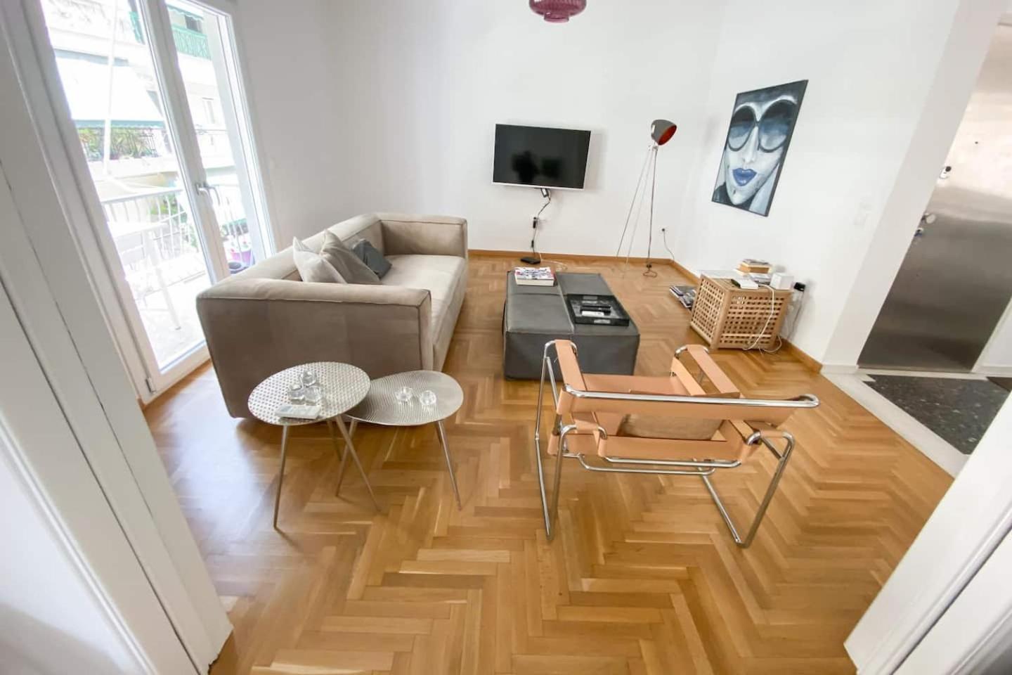 Appartamento Bright And Roomy Apartment, In The Heart Of *
